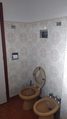Departamento En Venta Santa Teresita, 2 Dormitorios, Cocina, Comedor, Baño, Terraza, 4° Piso.