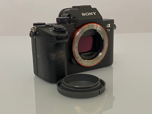 Sony A7iii. Incluye Correa, Bateria Y Cargador.