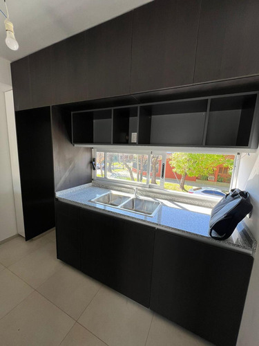 Duplex En Venta A Estrenar De 4 Ambientes Carlos Croce 990 (banfield)
