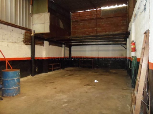 Imagen 10 de 14 de Ramiro E. Ruiz Vende Local En Catia Mls #21-16603