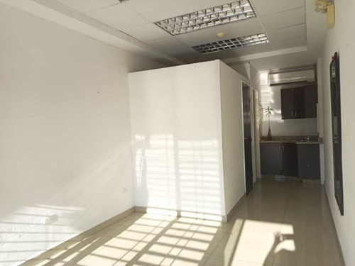 Imagen 2 de 4 de Venta Moderno Local Comercial