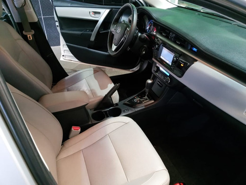 Imagem 13 de 15 de Toyota Corolla Xei 2.0 Prata 2015