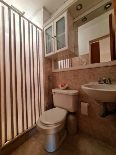 Imagen 10 de 19 de Carlos Vasquez Re/max Town House En Venta Oportunidad Tazajal Naguanagua Cod: 124398 0424-4469690