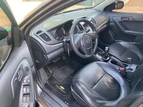 Kia Cerato Forte 2014 Triptonico 1.6cc 118.000kms