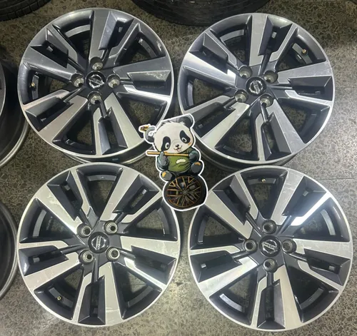 comprar Juego De Rines Nissan Versa 2020 Negro