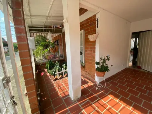 Venta De Casa Bifamiliar 140mtrs2 En Jamundí, 9391.