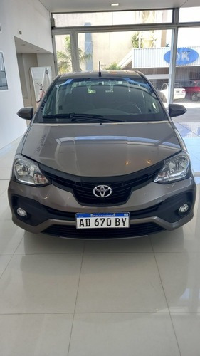 Imagen 3 de 8 de Toyota Etios Xls 4p Cvt 2019