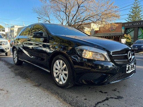 Imagen 21 de 24 de Mercedes Benz A200 Style 1.6 T De 156cv U/mano 49.000km 2013