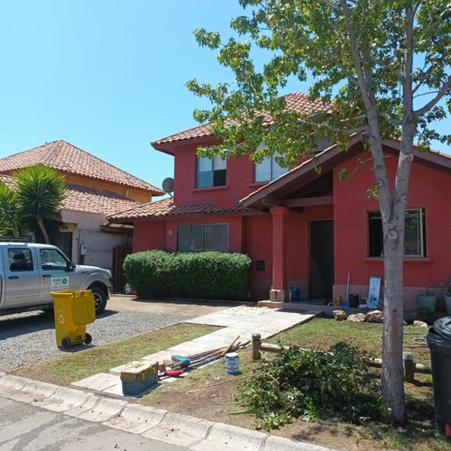 Arriendo En Condominio Con Acceso A Laguna Artificial