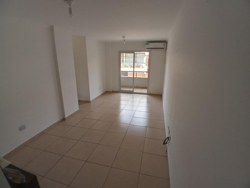 Imagen 2 de 13 de 2 Dormitorios Con Baño En Suite U$s54000.-