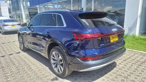 Audi E-tron Advanced
