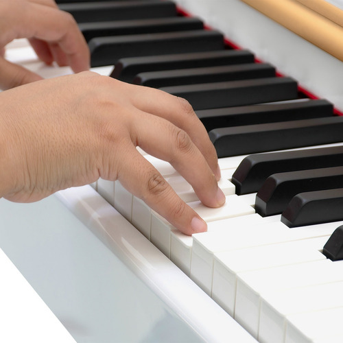 Piano Digital 88 Teclas Teclado Electrico 15v 3a 900 Ritmos Color Blanco