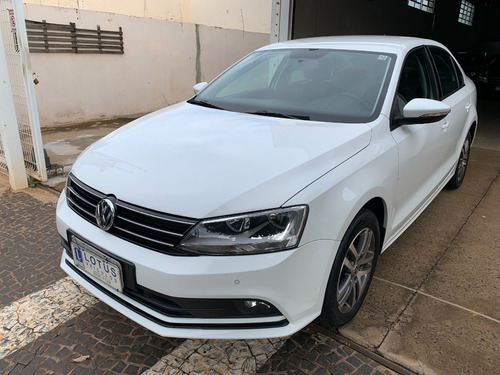 Volkswagen Jetta 1.4 Tsi Comfortline 4p