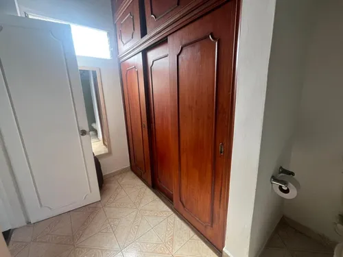Se Vende Casa En Medellín Barrio Belén San Bernardo (a Unas Cuadras Del Aeroparque)