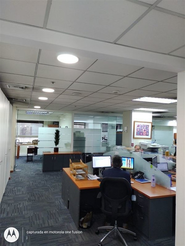 Imagen 2 de 5 de Oficina Habilitada 1.239 M2 - Teatinos