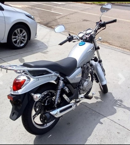 Moto Suzuki Intruder 0km