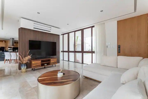 Casa En Venta En Puerto Cancun La Laguna Quintana Roo