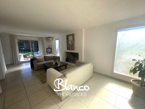 Casa En Venta En Valle Claro, Benavidez, Tigre