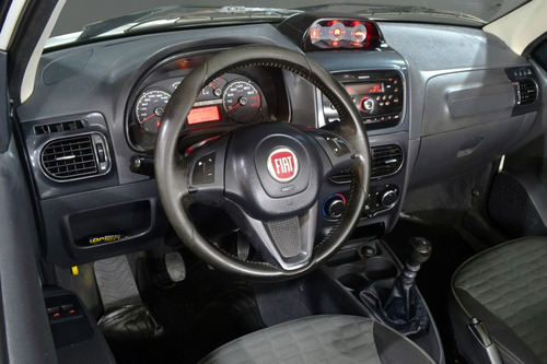 Fiat Strada 1.6 Adventure Cd
