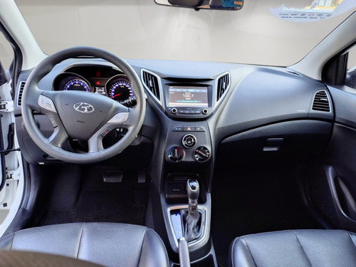 Hyundai HB20 1.6 COMFORT PLUS 16V FLEX 4P AUTOMATICO