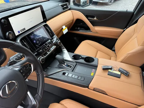 Lexus Lx 700h Luxury