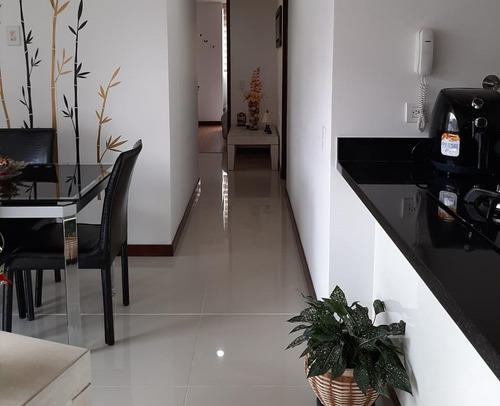 Apartamento En Venta En Envigado Cumbres
