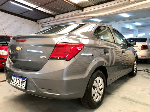 Chevrolet Onix Plus 1.4 Base
