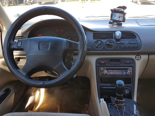 Honda Accord 2.2 Ex