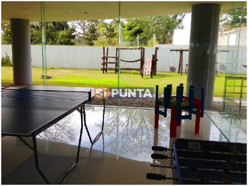 Imagen 2 de 4 de Edificio Nuevo A Pocas Cuadras Del Mar