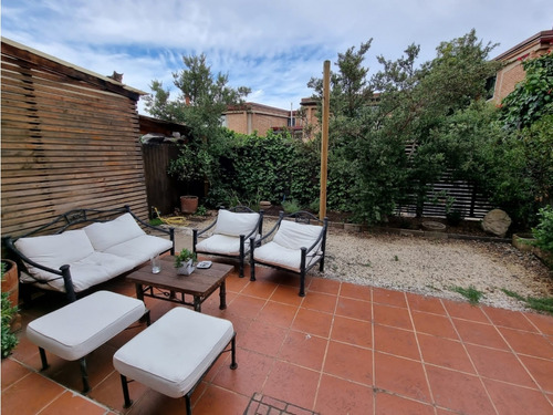 Excelente Casa En Condominio En Concón