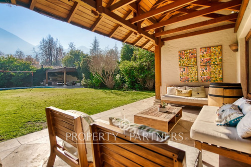 Gran Casa Ubicada En El Plano De Santa María De Ma...
