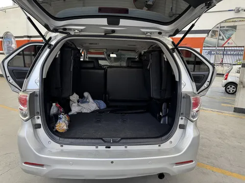 Toyota Fortuner 2.7l 4x2