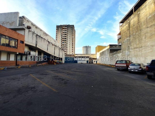 Se Vende El Centro Comercial 19 De Abril, Maracay. 25-14281 More