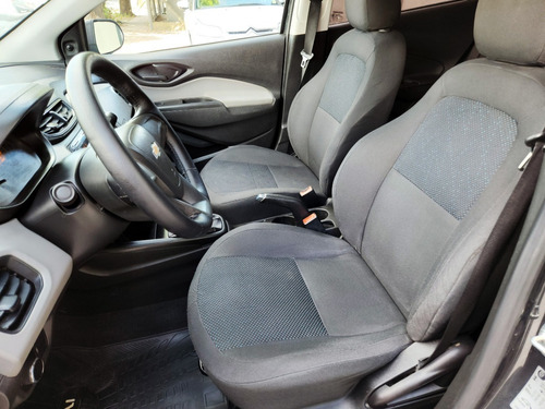 Imagen 15 de 25 de Chevrolet Onix 1.4 Joy Ls 98cv 2018