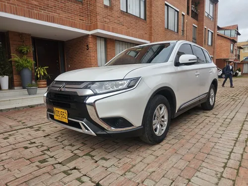 Mitsubishi Outlander Kaiteki 2.4 4x4 Lx 7 Puestos
