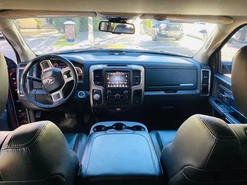 RAM Ram 2500 5.7 R/t Regular Cab 2500 4x4 At