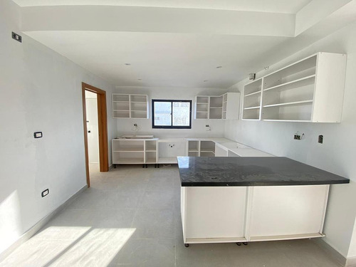 For Sale Penthouse Nuevo En Mirador Sur Con 3 Habitaciones Terraza De 46 Metros Y Famili Con 3 Parqueos