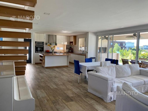 Imagen 16 de 30 de Casa En Venta En Barrio El Canton - Maroto Propiedades
