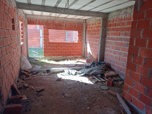 Casa Terreno Propio Con Escritura Maximo Paz Cañuelas