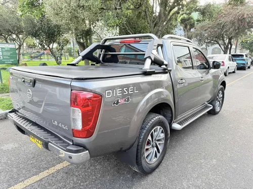 Nissan Frontier 2.5 LE DIESEL AUTOMÁTICA 4x4