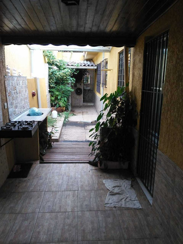 Imagem 13 de 14 de Casa Em Mongaguá Lado Morro 1 Quarto,4 Vagas De Garagem 869