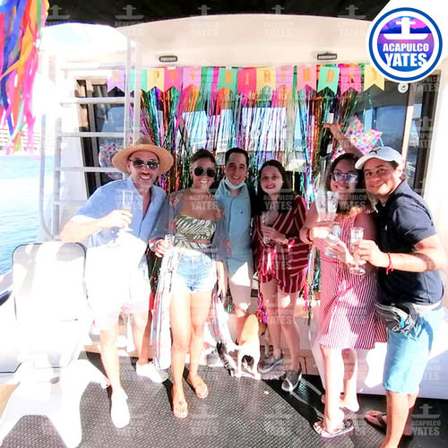 Imagen 7 de 10 de Renta De Yates Privados En Acapulco