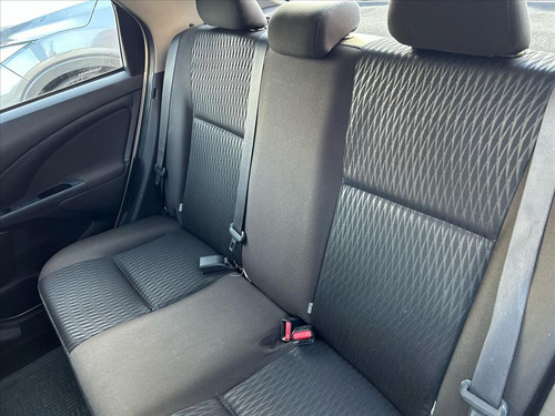 Toyota Etios 1.5 X PLUS SEDAN 16V FLEX 4P AUTOMÁTICO