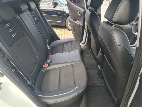 Kia Stonic 1.0 Tgdi Aut. (Mhev) 4P Híbrido