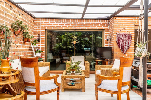 Imagen 14 de 22 de Venta De Apartamento Remodelado En El Poblado, Lalinde