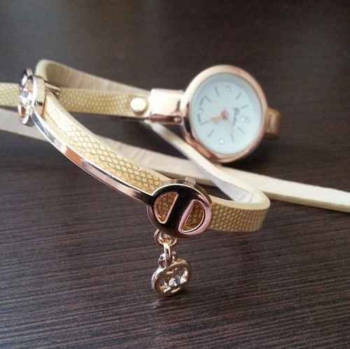 Relógio Feminino Bracelete Strass Dourado Pulseira 3 Voltas