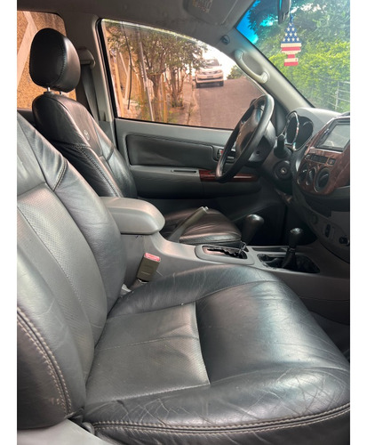 Toyota Hilux 3.0 SRV 4X4 CD 16V TURBO INTERCOOLER DIESEL 4P AUTOMÁTICO