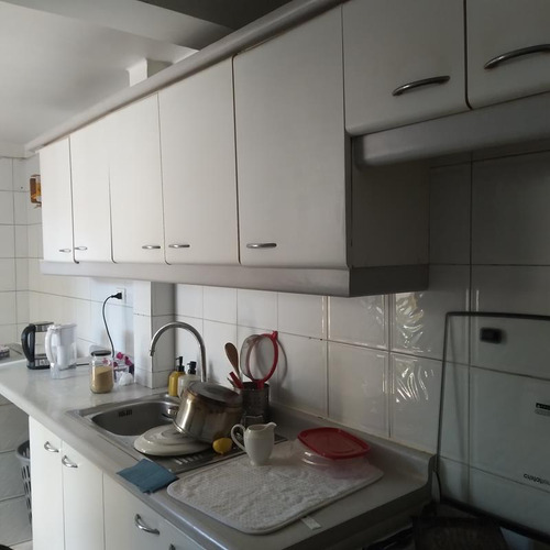 Habitación En Casa A Compartir/baño Privado