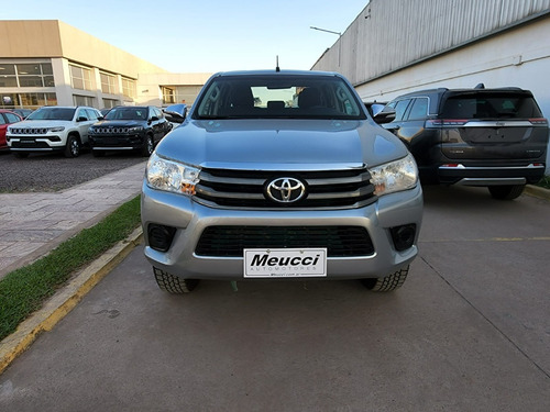 Imagen 6 de 10 de Toyota Hilux Sr 4x4