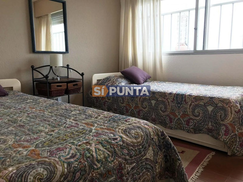 Imagen 7 de 9 de Apartamento En Alquiler Anual